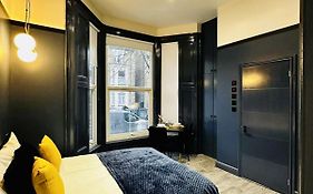 Luxury Studios In The City Centre