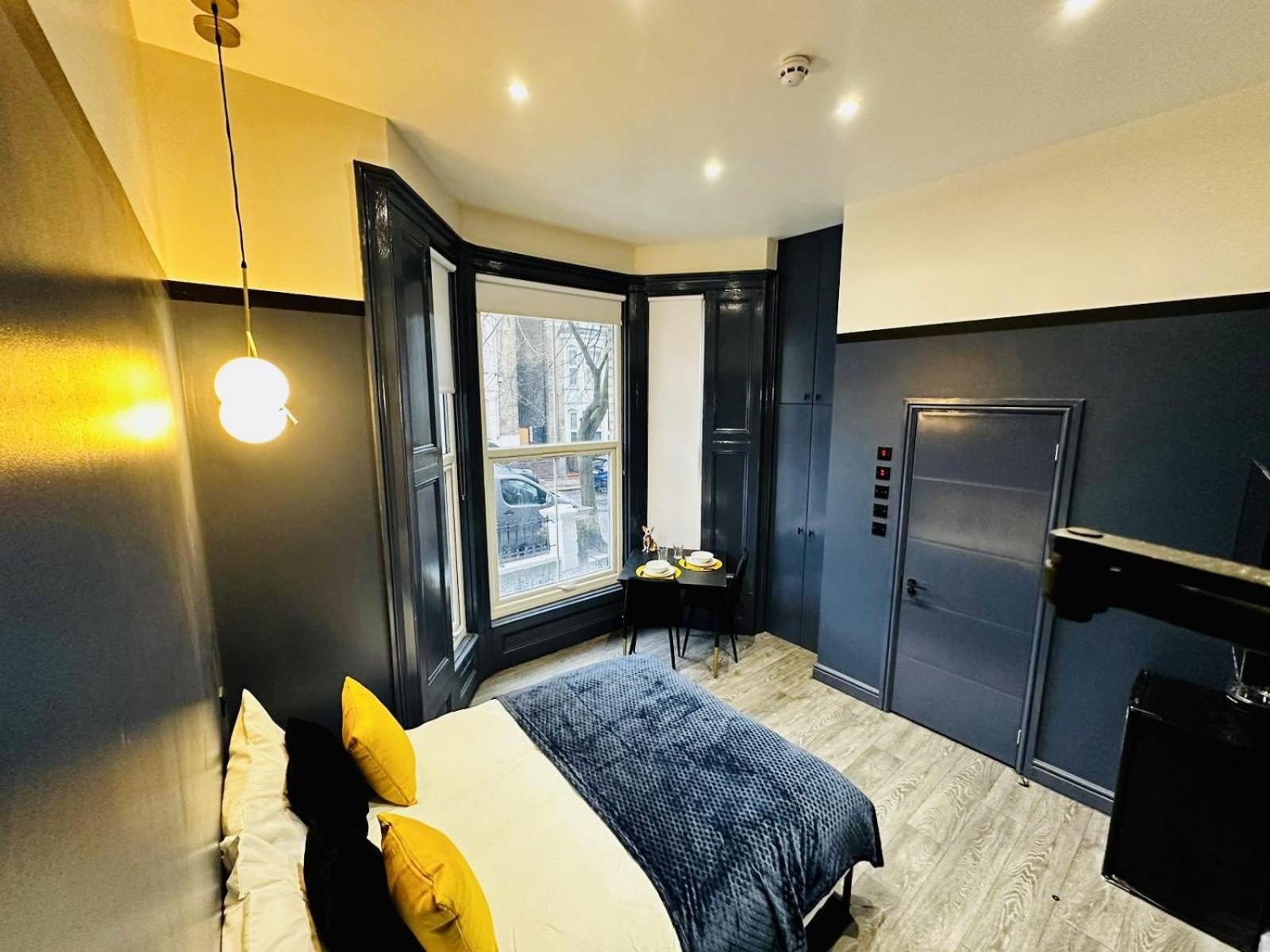 Luxury Studios In The City Centre Londen Buitenkant foto